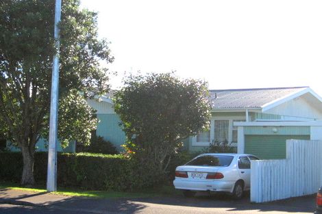 Photo of property in 25 Riverside Road, Orewa, 0931