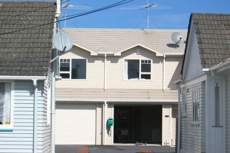 Photo of property in 8a Fife Lane, Miramar, Wellington, 6022