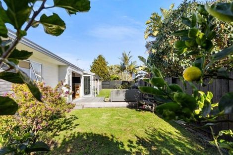 Photo of property in 10b Bayfair Drive, Mount Maunganui, 3116