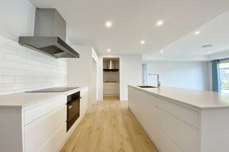 Photo of property in 22 Kirkland Crescent, Harewood, Christchurch, 8051