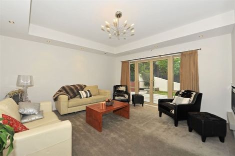 Photo of property in 5 Fineran Lane, Cashmere, Christchurch, 8022