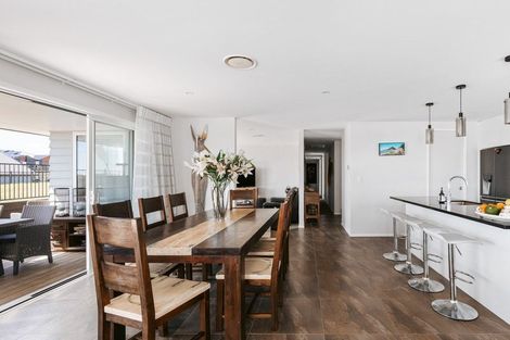 Photo of property in 30 Ridge Drive, Omokoroa, 3114