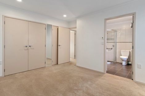 Photo of property in 405c Devonport Road, Tauranga South, Tauranga, 3112