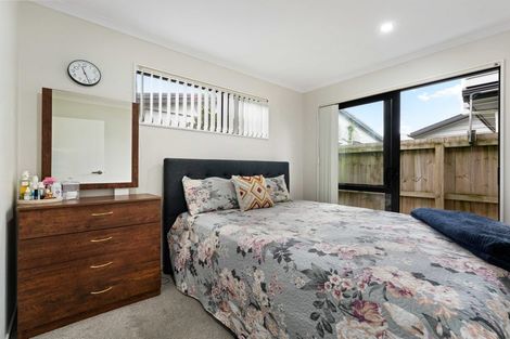Photo of property in 14b Evans Road, Weymouth, Auckland, 2103