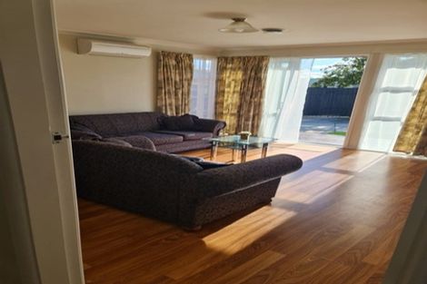 Photo of property in 2/78 Hills Road, Edgeware, Christchurch, 8013