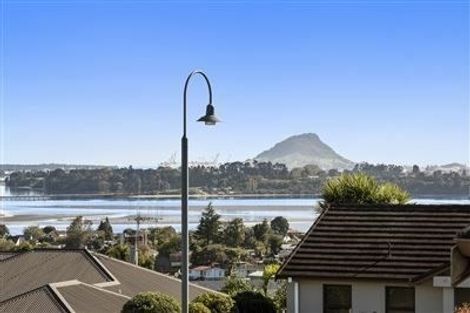 Photo of property in 62 Waikite Road, Welcome Bay, Tauranga, 3112