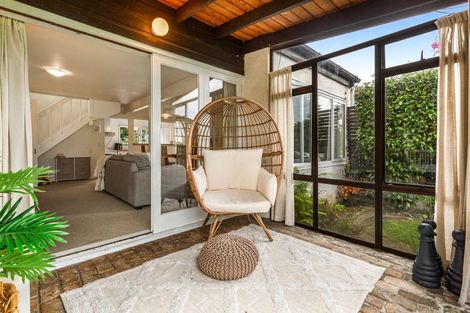 Photo of property in 28 Eleventh Avenue, Tauranga, 3110