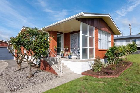 Photo of property in 3 Carter Drive, Pomare, Rotorua, 3015