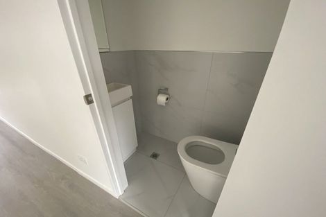 Photo of property in 2/20 Metcalfe Road, Ranui, Auckland, 0612