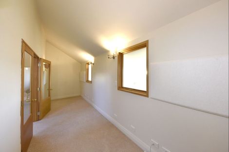 Photo of property in 12 Overdale Drive, Cashmere, Christchurch, 8022