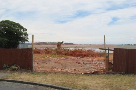 Photo of property in 84 Beachville Road, Redcliffs, Christchurch, 8081