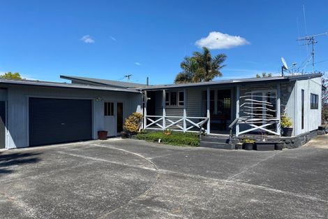 Photo of property in 108 Pipiroa Road, Ngatea, 3503