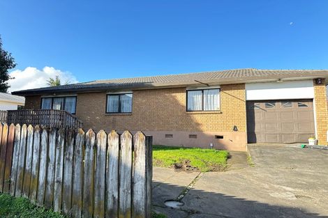 Photo of property in 18 Phoenix Place, Papatoetoe, Auckland, 2025