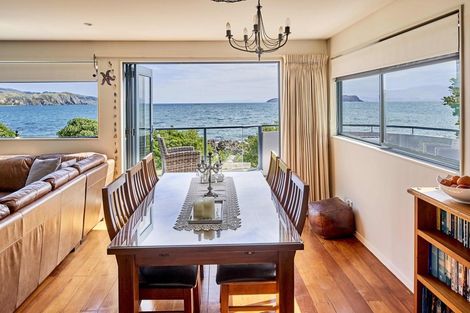 Photo of property in 30 Moana Road, Plimmerton, Porirua, 5026