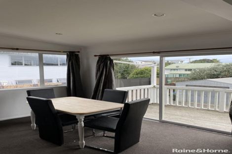 Photo of property in 1113 Papamoa Beach Road, Papamoa Beach, Papamoa, 3118