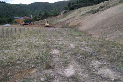 Photo of property in 52 Ruthven Road, Wainuiomata, Lower Hutt, 5014