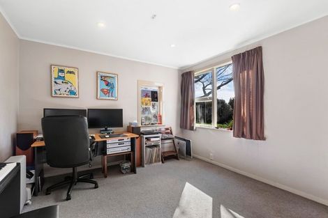 Photo of property in 52 Vera Road, Te Atatu South, Auckland, 0610