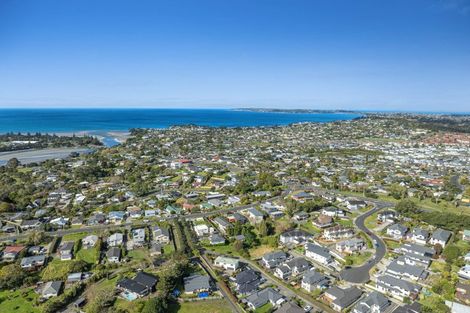 Photo of property in 1 Weka Close, Red Beach, 0932