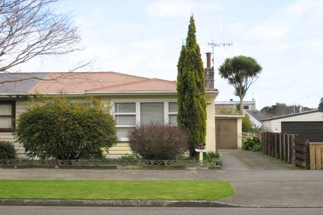 Photo of property in 173 Cambridge Street, Levin, 5510