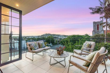 Photo of property in Gb/2 Bassett Road, Remuera, Auckland, 1050