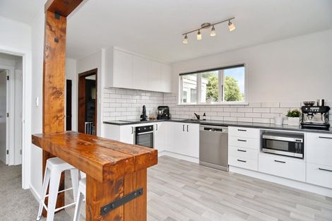 Photo of property in 51 Glenfield Crescent, Mairehau, Christchurch, 8052