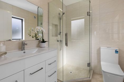 Photo of property in 16a Dalmeny Close, Murrays Bay, Auckland, 0630