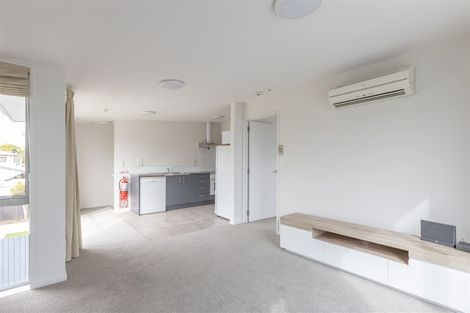 Photo of property in 8a Rotherham Street, Riccarton, Christchurch, 8041