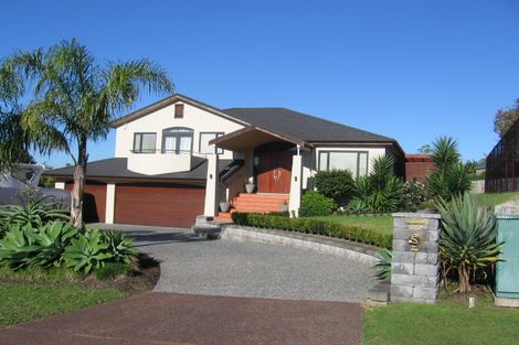 Photo of property in 7 Bocage Lane, West Harbour, Auckland, 0618