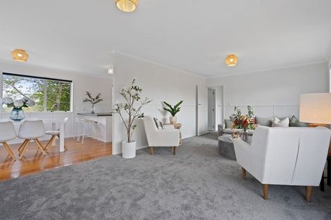 Photo of property in 219a Tukapa Street, Westown, New Plymouth, 4310