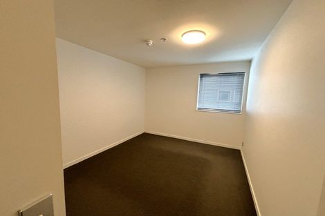 Photo of property in Montreaux Apartments, 4h/164 The Terrace, Wellington Central, Wellington, 6011