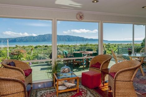 Photo of property in 93 Manly Street, Paraparaumu Beach, Paraparaumu, 5032