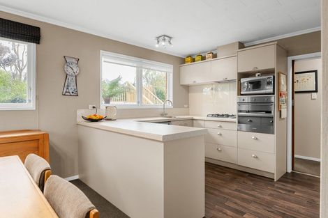 Photo of property in 46 Chedworth Avenue, Chedworth, Hamilton, 3210