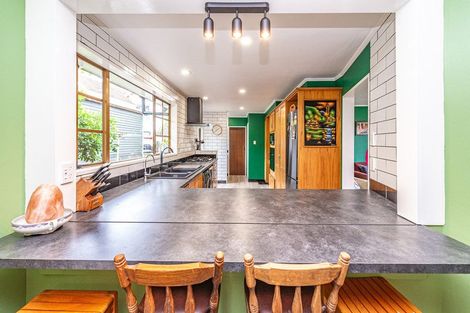Photo of property in 1a Brassey Road, Saint Johns Hill, Whanganui, 4500