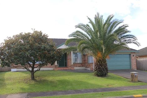 Photo of property in 8 Attymon Lane, East Tamaki, Auckland, 2016