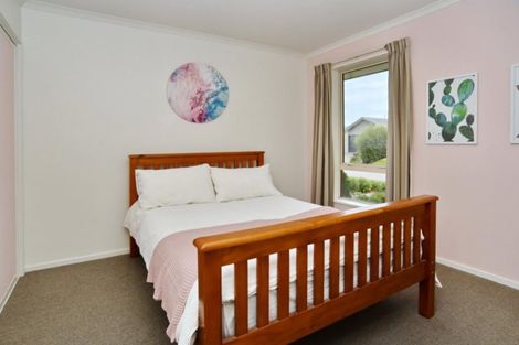 Photo of property in 5 Horomaka Street, Pegasus, 7612