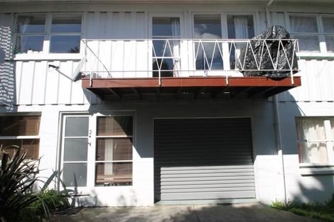 Photo of property in 2/189 Landscape Road, Mount Eden, Auckland, 1024