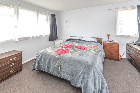 Photo of property in 180 Puriri Street, Castlecliff, Whanganui, 4501