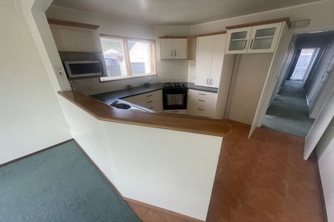 Photo of property in 3 Mcenroe Grove, Naenae, Lower Hutt, 5011