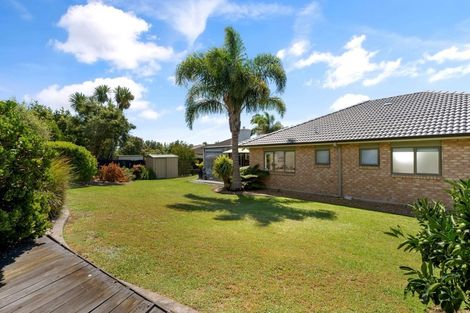 Photo of property in 30 Saint Heliers Place, Papamoa Beach, Papamoa, 3118