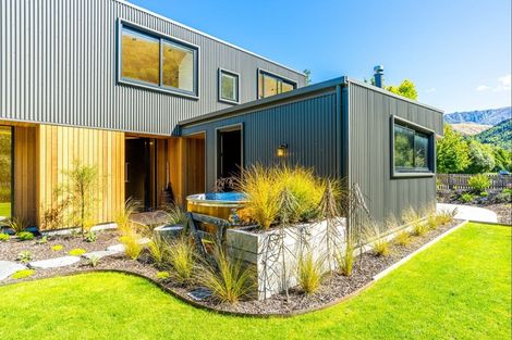 Photo of property in 38 Cornwall Street, Arrowtown, 9302