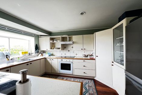 Photo of property in 7 Godwin Court, Unsworth Heights, Auckland, 0632