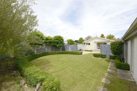 Photo of property in 18 Glenside Avenue, Ilam, Christchurch, 8041