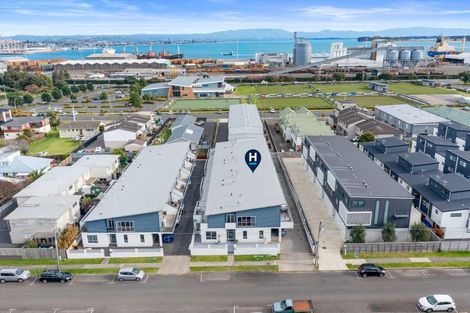 Photo of property in 40c Miro Street, Mount Maunganui, 3116