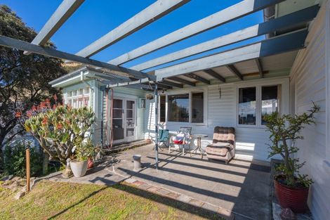 Photo of property in 3 Hornsey Road, Bluff Hill, Napier, 4110