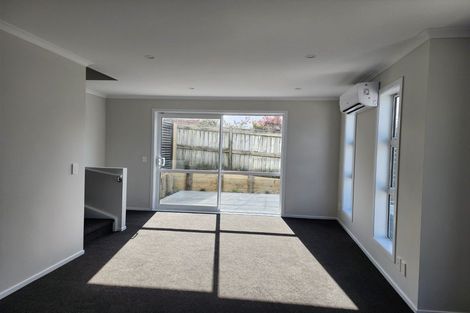 Photo of property in 40a Waiuta Street, Titahi Bay, Porirua, 5022