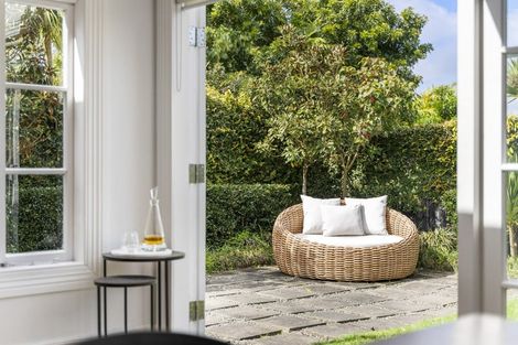 Photo of property in 35 St Marys Road, Saint Marys Bay, Auckland, 1011