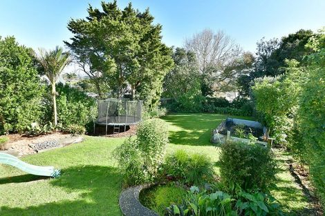 Photo of property in 12 Foster Crescent, Snells Beach, 0920