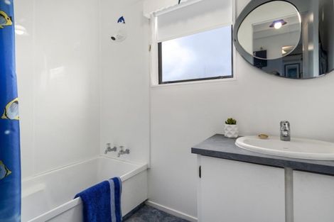 Photo of property in 3a Ferndown Close, Brookfield, Tauranga, 3110