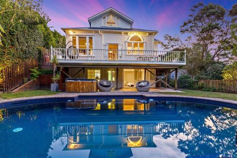 Photo of property in 20 Hebe Place, Birkenhead, Auckland, 0626