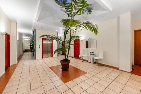 Photo of property in Mokoia Ridge, 1g/68 Mokoia Road, Birkenhead, Auckland, 0626